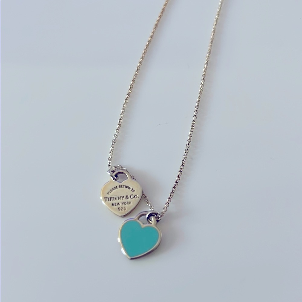 AUTHENTIC Tiffany & Co.Silver and Blue DOUBLE HEART Geometric Necklace